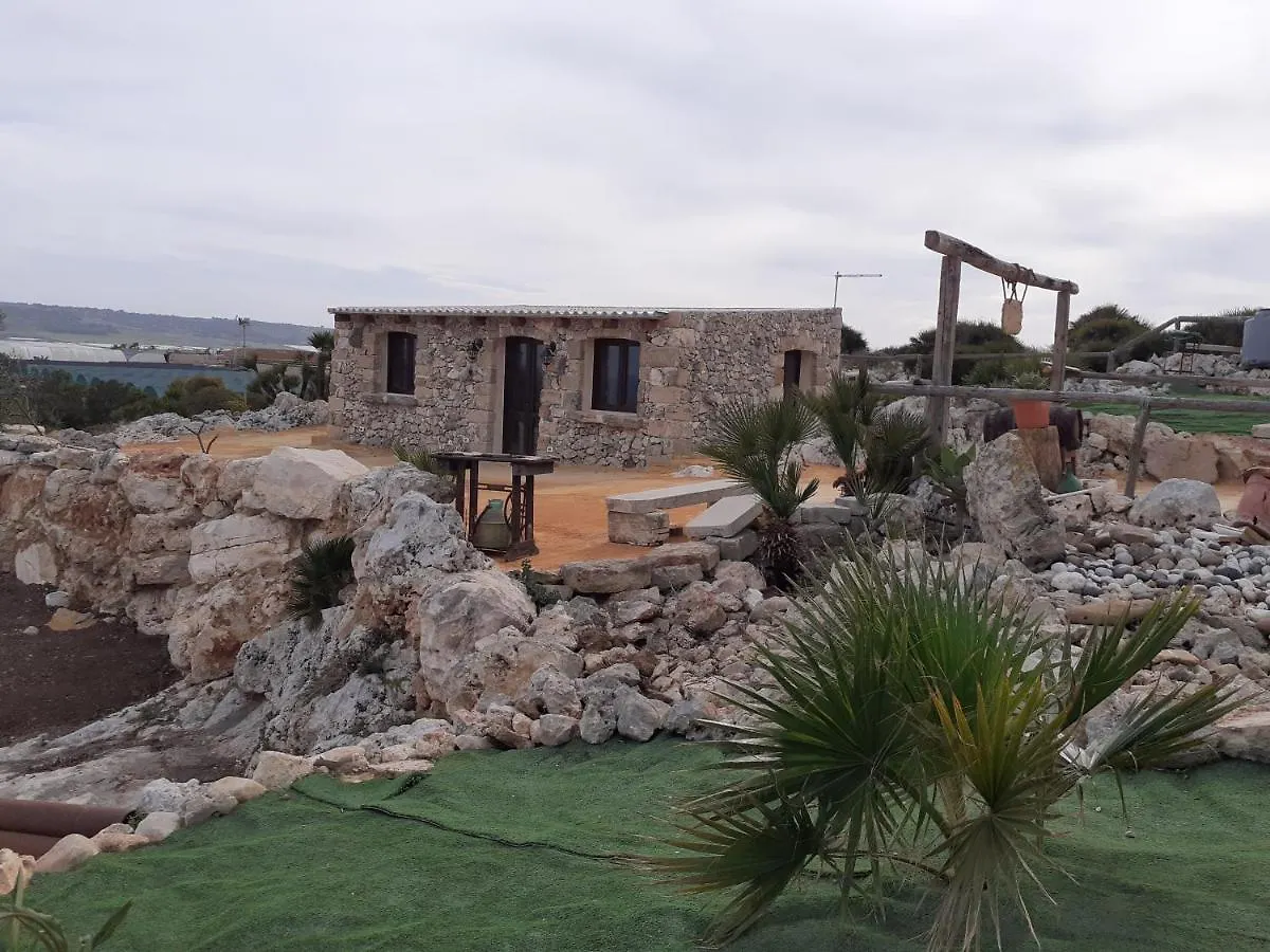 Casale Tano Villa Pachino 0*,
